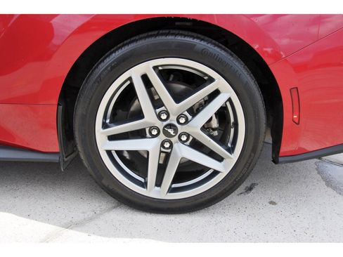 Used 2024 Ford Mustang Premium image 30