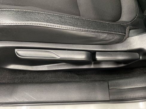 Used 2019 Honda Civic Sport image 18