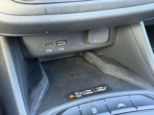 Used 2024 Buick Envista Preferred w/ Convenience I Package FWD image 27