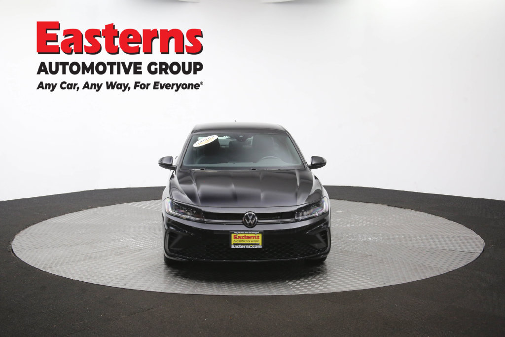Used 2025 Volkswagen Jetta Sport FWD image 54