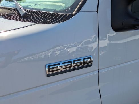 New 2026 Ford E-350 and Econoline 350 Super Duty w/ Power Equipment Group image 10