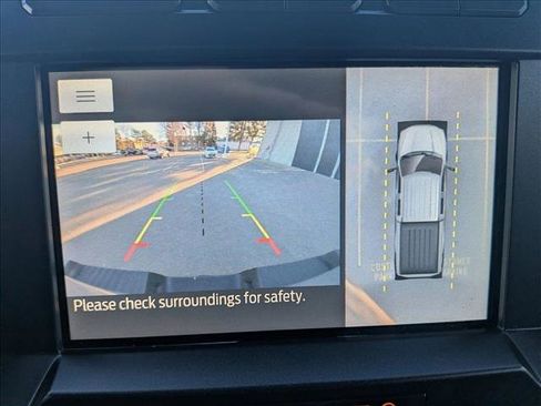 Used 2020 Ford F350 XLT w/ XLT Premium Package image 13