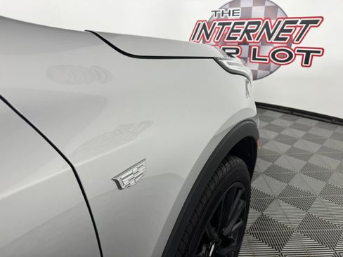 Used 2021 Cadillac XT4 Luxury w/ LPO, Onyx Sport Package AWD/4WD image 27