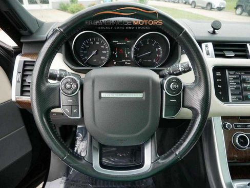 Used 2015 Land Rover Range Rover Sport HSE image 23