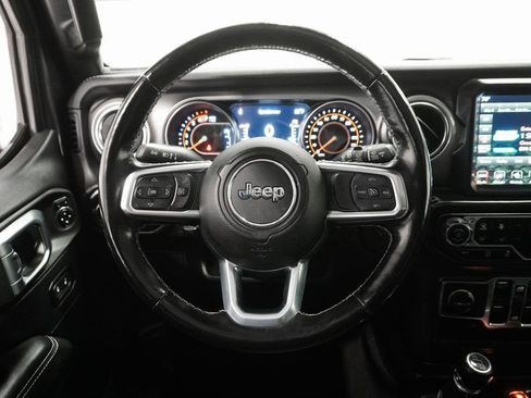 Certified 2021 Jeep Wrangler Unlimited Sahara image 19