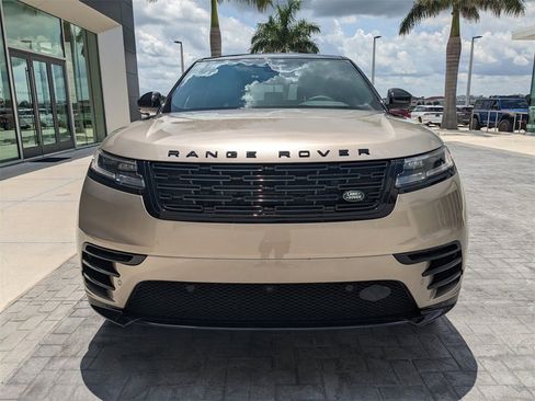 New 2026 Land Rover Range Rover Velar Dynamic SE image 8