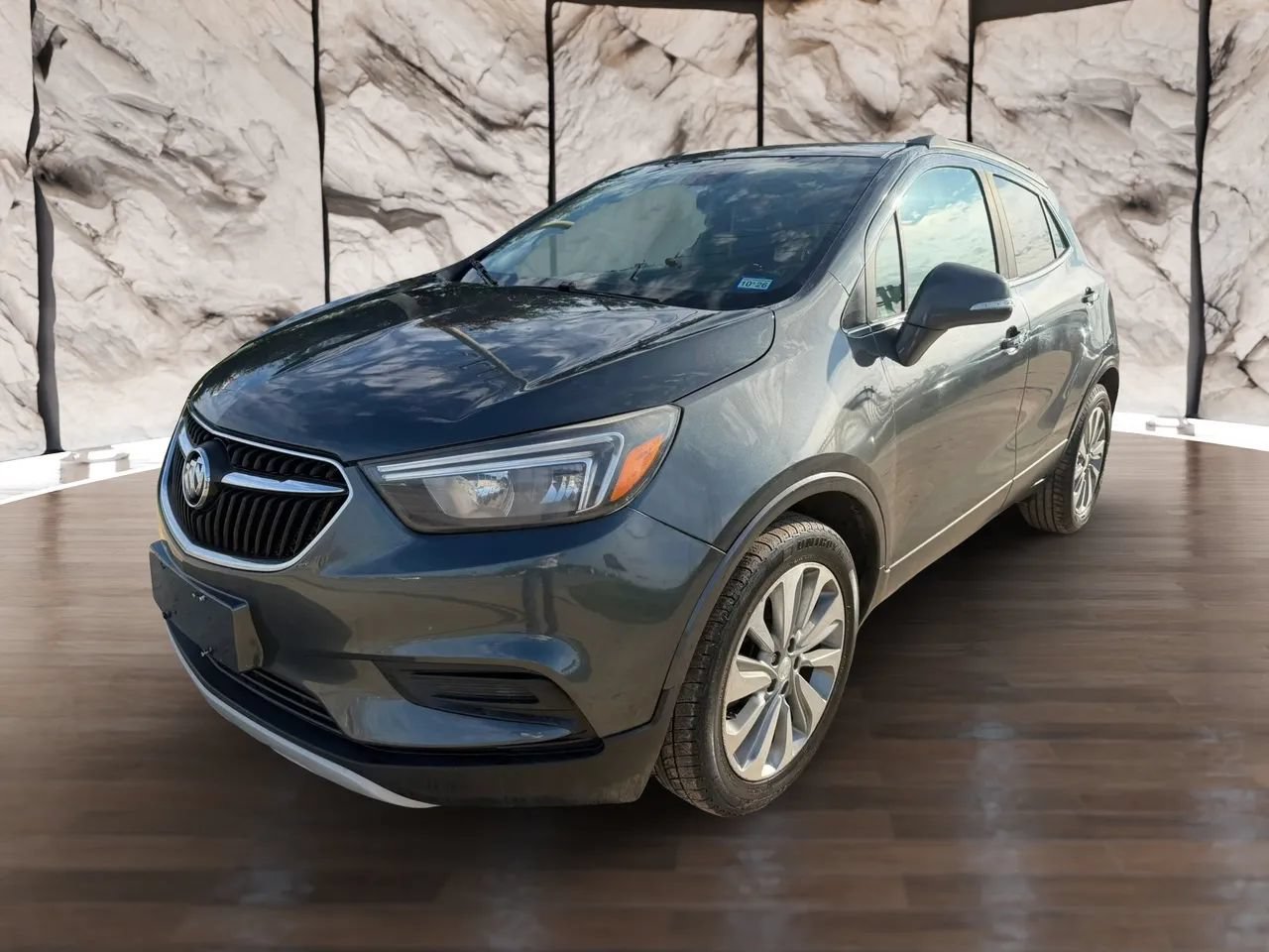Used 2018 Buick Encore Preferred FWD image 1