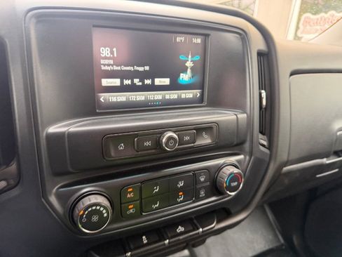 Used 2018 Chevrolet Silverado 2500 W/T w/ WT Fleet Convenience Package AWD/4WD image 5