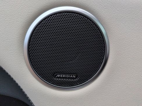 Certified 2022 Land Rover Range Rover Sport HSE Silver Edition image 32