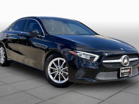 Used 2022 Mercedes-Benz A 220 image 3