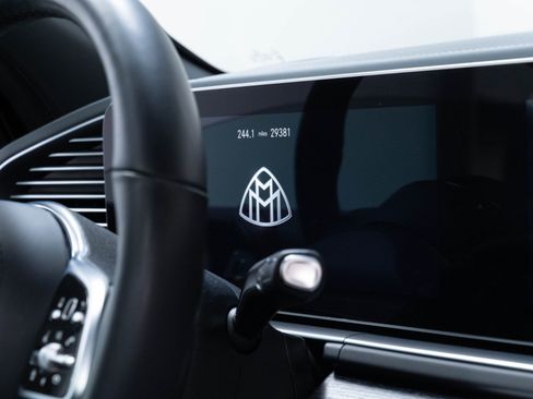 Used 2022 Mercedes-Benz Maybach GLS 600 4MATIC image 56