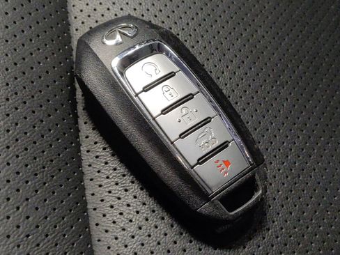 Used 2021 INFINITI QX50 Essential w/ Convenience Package FWD image 32