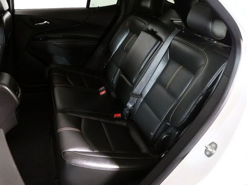 Used 2024 Chevrolet Equinox Premier AWD/4WD image 13