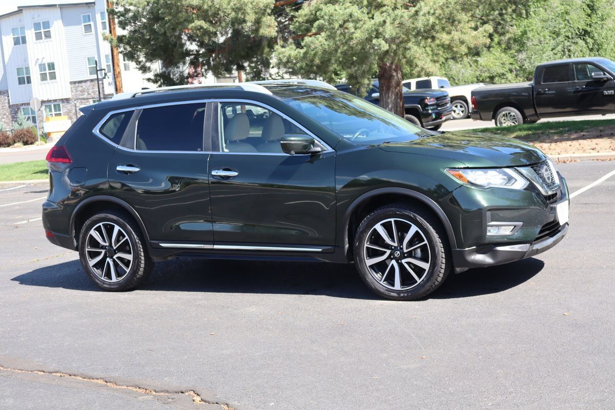 Used 2019 Nissan Rogue SL w/ Premium Package AWD/4WD image 2