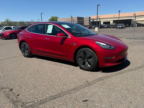 Used 2018 Tesla Model 3 Long Range image 3