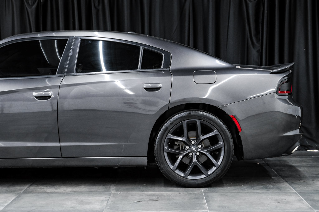 Used 2021 Dodge Charger SXT w/ Blacktop Package RWD image 13