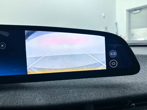 Used 2024 Lucid Air Pure RWD image 6