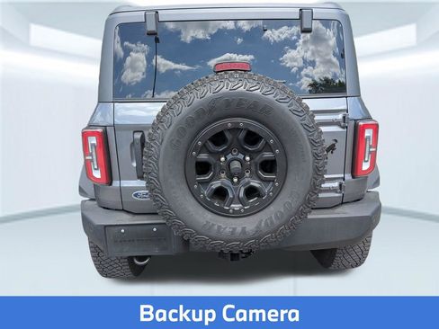 Used 2024 Ford Bronco Wildtrak image 2