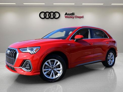 Used 2023 Audi Q3 2.0T Premium Plus image 1