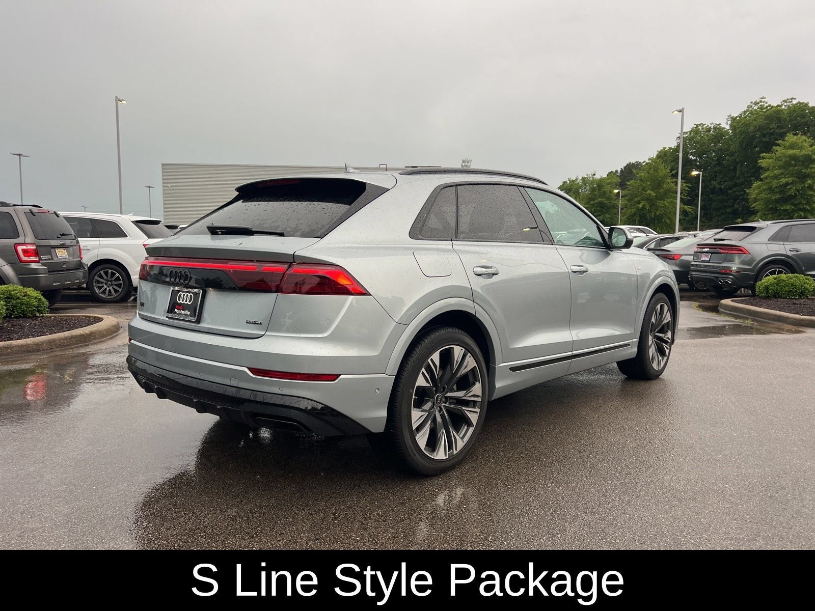 Used 2025 Audi Q8 Premium Plus w/ Premium Plus Package AWD/4WD image 5