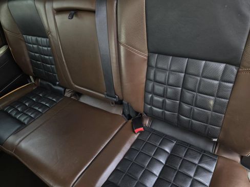 Used 2019 Nissan Titan Platinum Reserve RWD image 13
