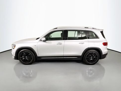 Used 2024 Mercedes-Benz GLB 35 AMG 4MATIC image 4