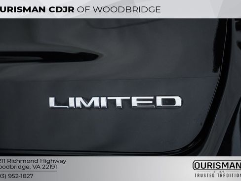 Certified 2022 Jeep Compass Limited w/ Sun and Sound Group image 9