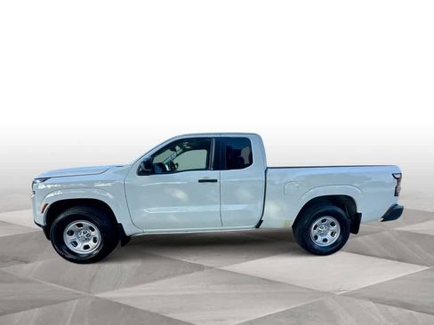 Used 2024 Nissan Frontier S RWD image 5