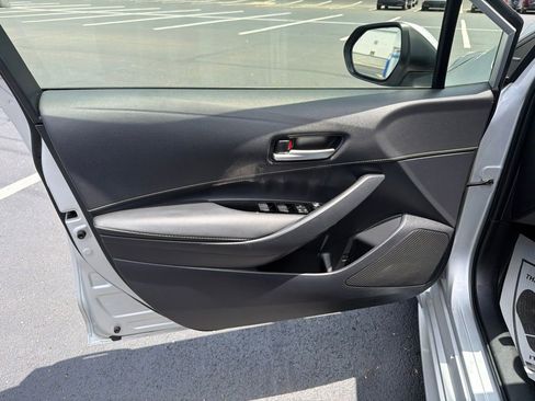 Used 2020 Toyota Corolla SE FWD image 17