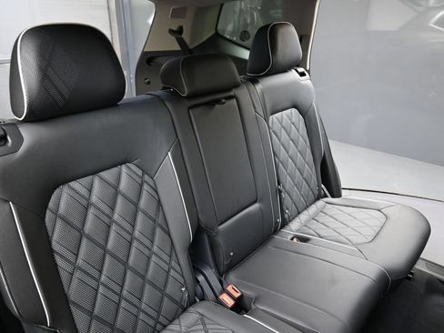 New 2026 Volkswagen Atlas SEL Premium R-Line AWD/4WD image 16