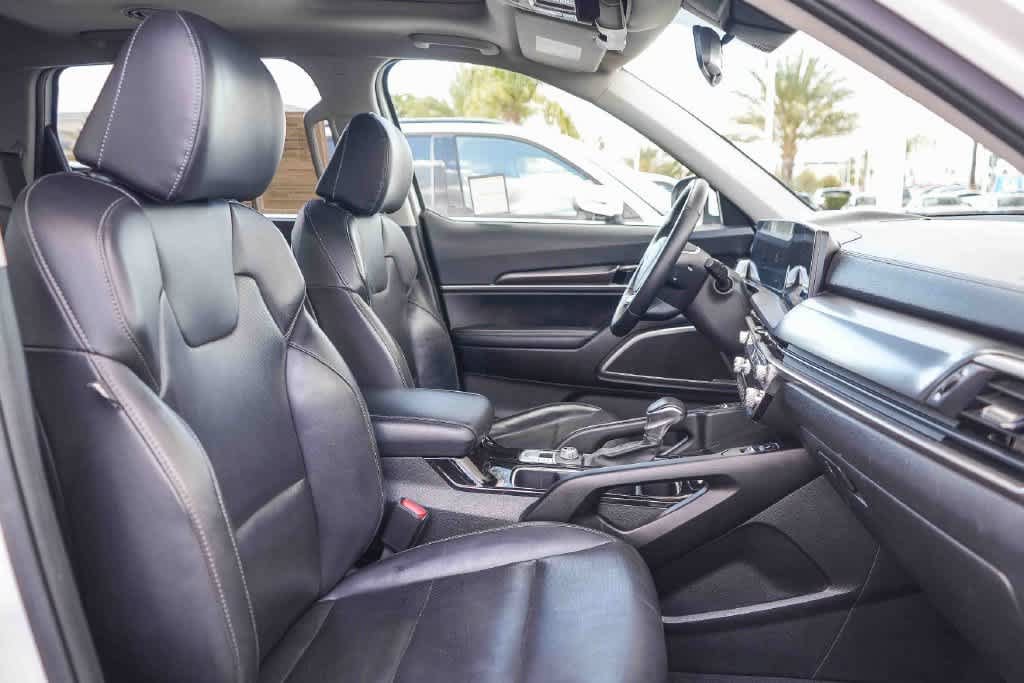 Certified 2024 Kia Telluride S w/ S Sunroof Package FWD image 17