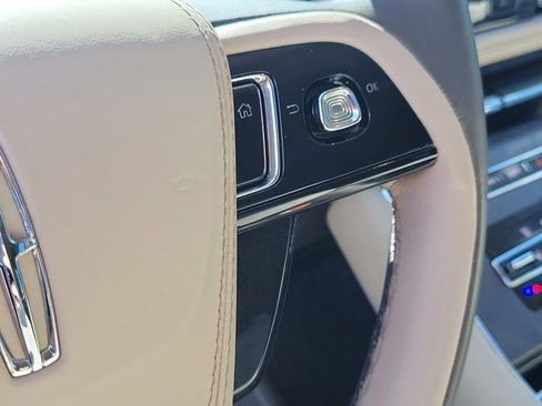 Certified 2024 Lincoln Aviator Reserve w/ Equipment Group 201A RWD image 27