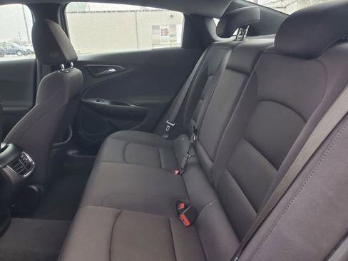 Used 2023 Chevrolet Malibu LT image 31