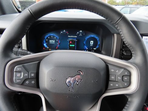 New 2025 Ford Bronco Big Bend image 8