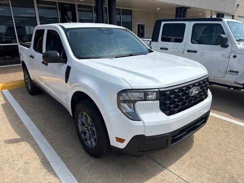 Used 2026 Ford Maverick XL FWD image 1