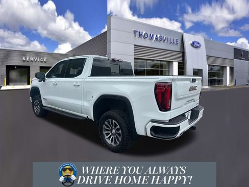 Used 2023 GMC Sierra 1500 AT4 w/ AT4 Premium Package AWD/4WD image 4