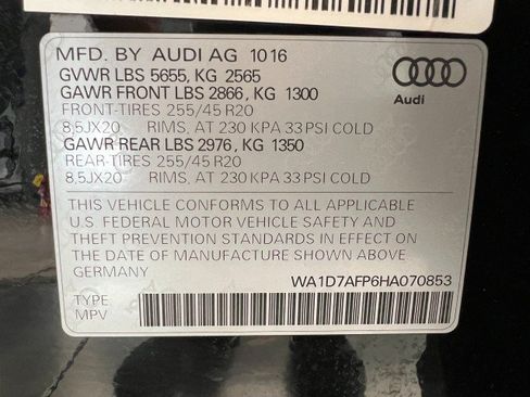 Used 2017 Audi Q5 3.0T Premium Plus w/ Technology Package AWD/4WD image 25