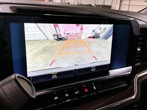 Certified 2022 Chevrolet Silverado 1500 LT image 24