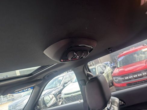 Used 2022 Dodge Durango GT image 12