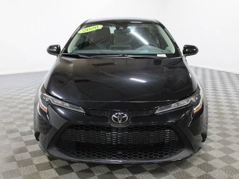 Used 2020 Toyota Corolla LE image 9