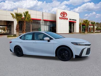 New 2026 Toyota Camry SE