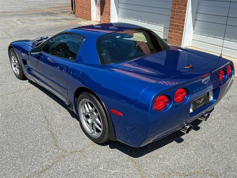 Used 2002 Chevrolet Corvette Z06 w/ Memory Pkg RWD image 36