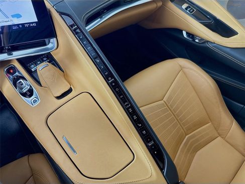 Used 2020 Chevrolet Corvette Stingray Premium Cpe w/ 3LT Preferred Equipment Group RWD image 10