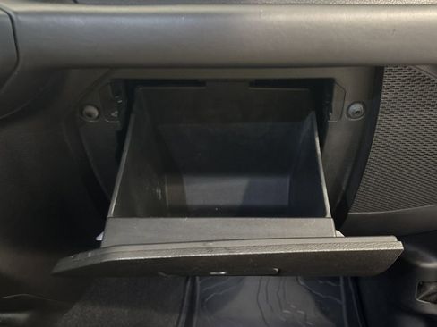 Used 2019 Jeep Wrangler Unlimited Sahara image 35