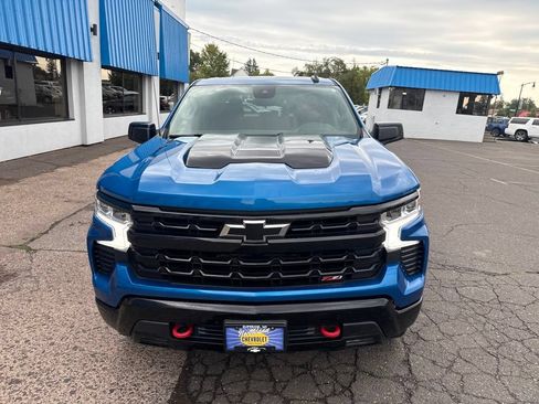 Used 2022 Chevrolet Silverado 1500 LT Trail Boss w/ Protection Package AWD/4WD image 4