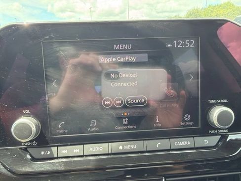 Used 2024 Nissan Pathfinder SV w/ Black Appearance Package FWD image 36