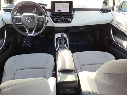 Used 2023 Toyota Corolla SE image 10