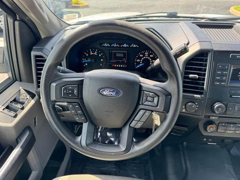 Used 2015 Ford F150 XL w/ Equipment Group 101A Mid AWD/4WD image 12