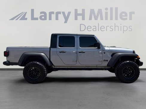 Used 2020 Jeep Gladiator Sport w/ Quick Order Package 24S AWD/4WD image 6