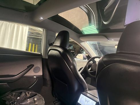 Used 2024 Tesla Model 3 Long Range image 9